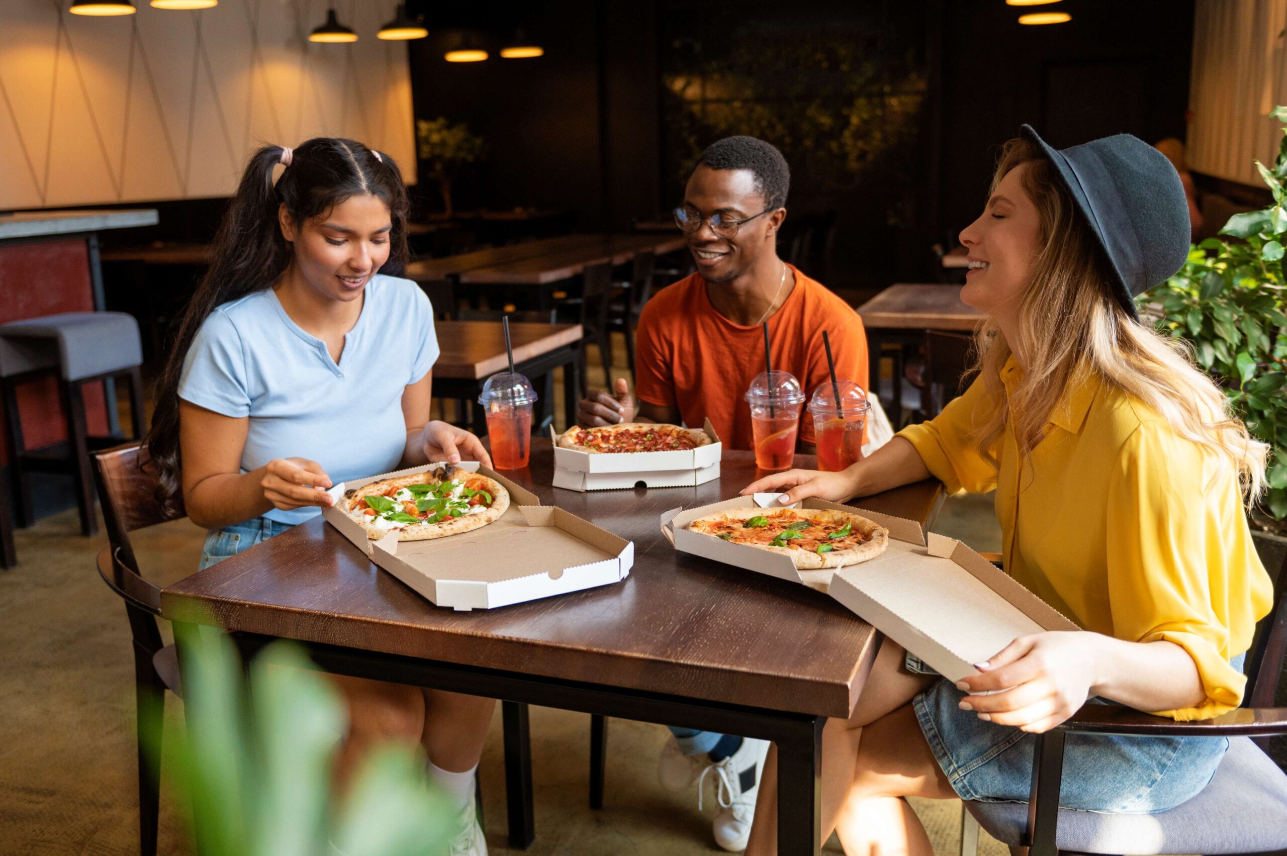 Ways to Attract New Customers to Your Restaurant
